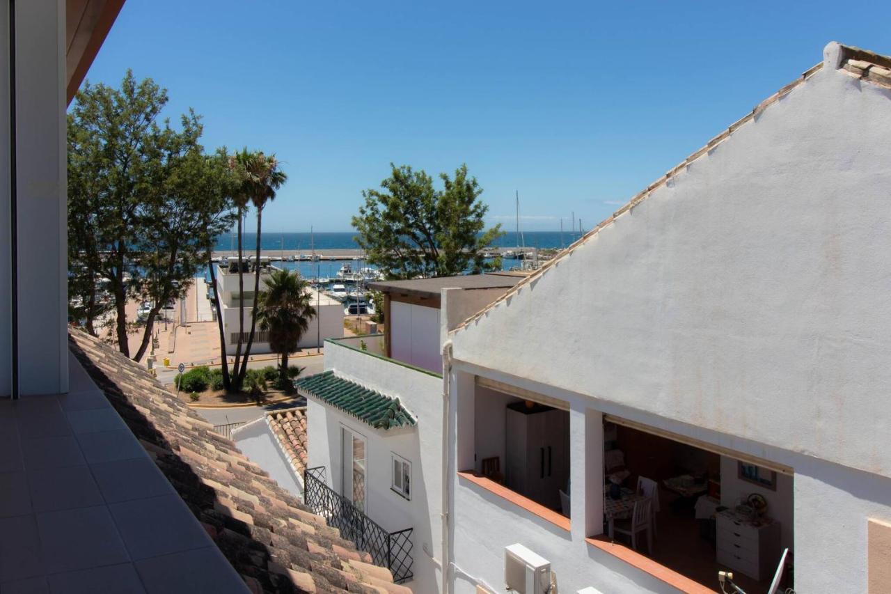 Room In Guest Room - Private Room In The Fishing Port Of Marbella Ngoại thất bức ảnh