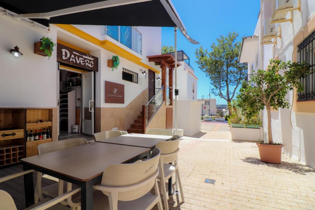 Room In Guest Room - Private Room In The Fishing Port Of Marbella Ngoại thất bức ảnh